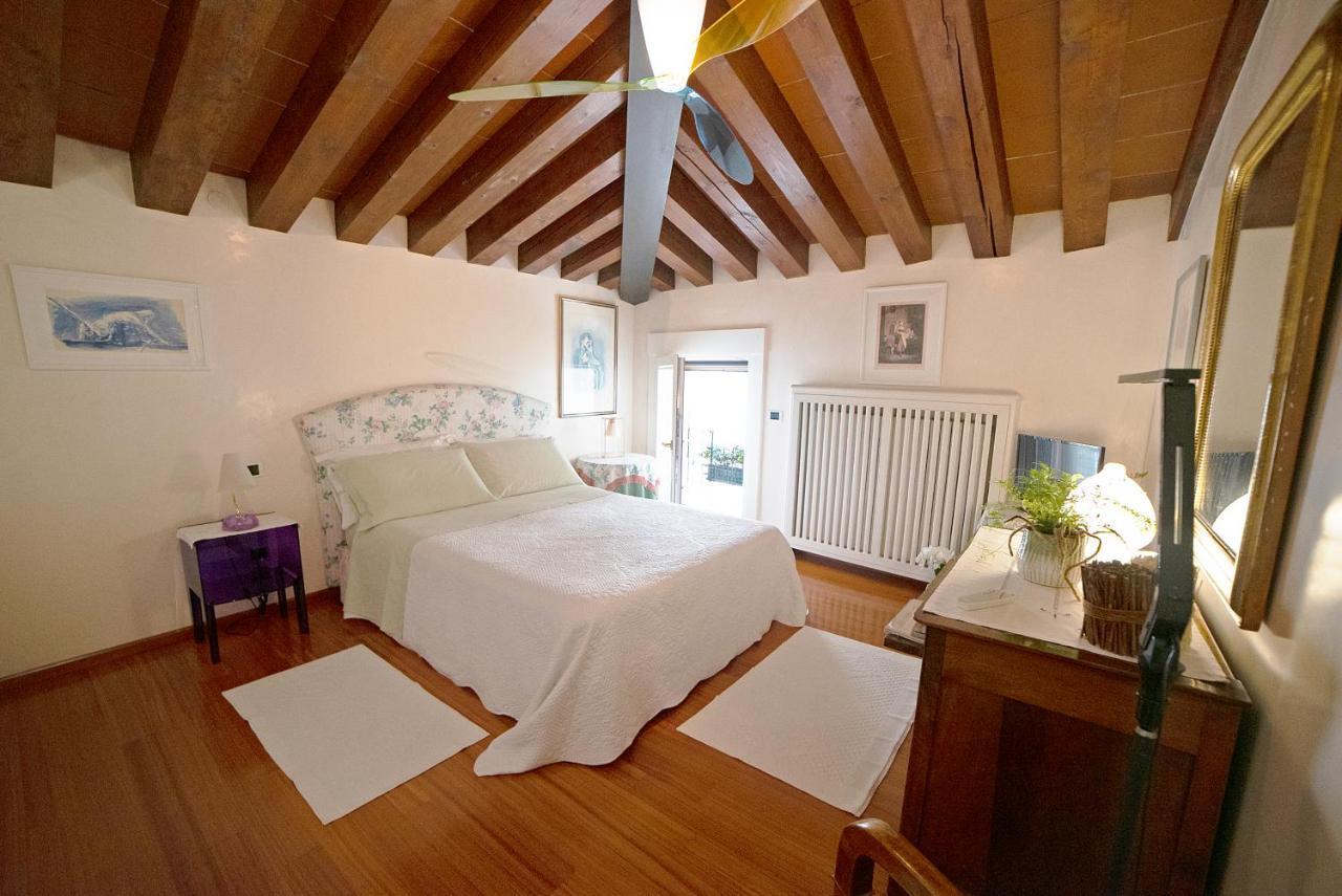 Mini Suite Deluxe Isola Di Mezzo Treviso Kültér fotó