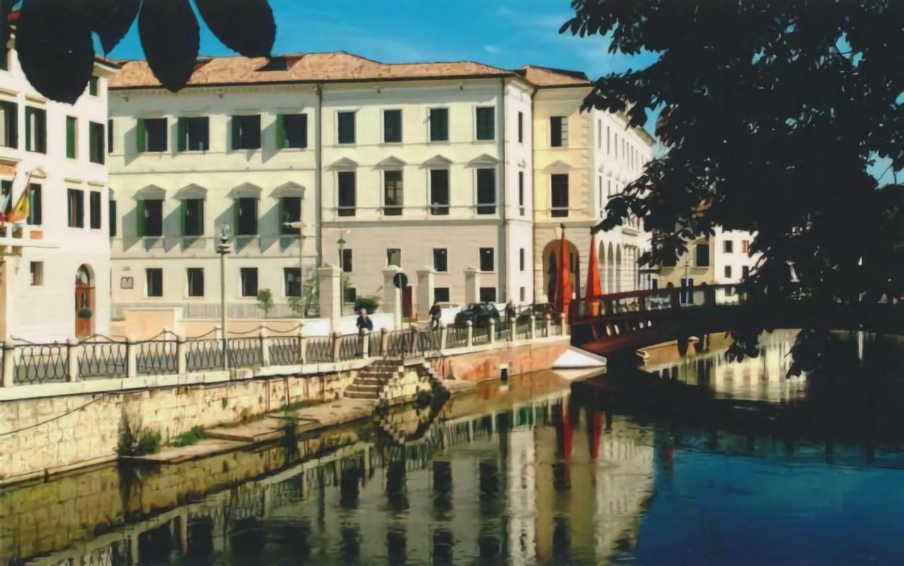 Mini Suite Deluxe Isola Di Mezzo Treviso Kültér fotó